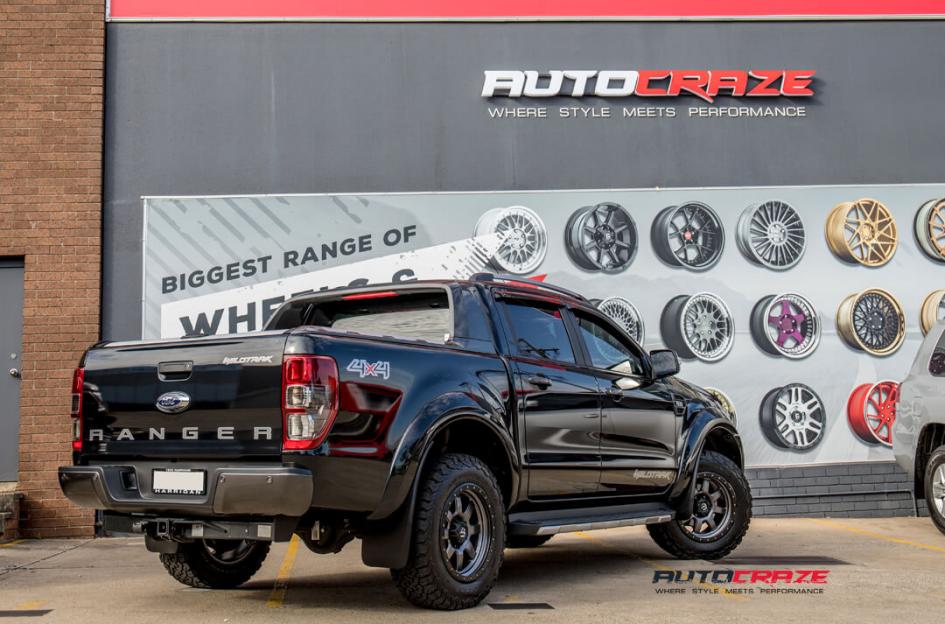 FORD-RANGER-TROPHY-MATTE-ANTHRACITE-WITH-BLACK-RING